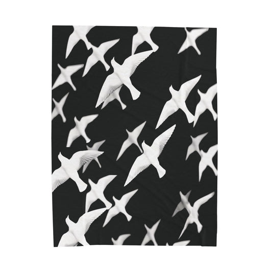 Smith & Raven | Flock of Seagulls | Velveteen Plush Blanket | Black w/White Birds